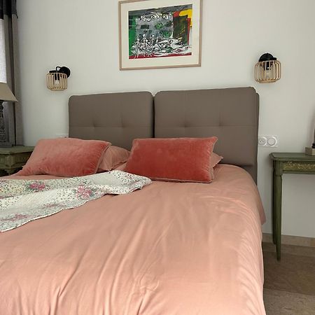 Au Ciel Etoile Bed & Breakfast Кастийон-дю-Гар Екстериор снимка